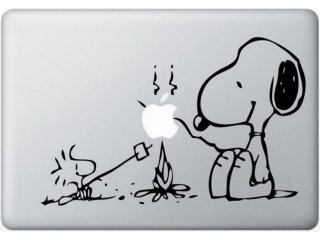 MacBook Decal Vinyl Skin Artwork Snoopy