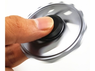 Cyclone Storm Premium Fidget Spinner aus Aluminium - titan grau