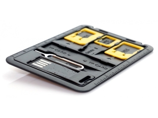 SIM Karten Travel Adapter Kit mit Opening Tool und MicroSD USB Reader